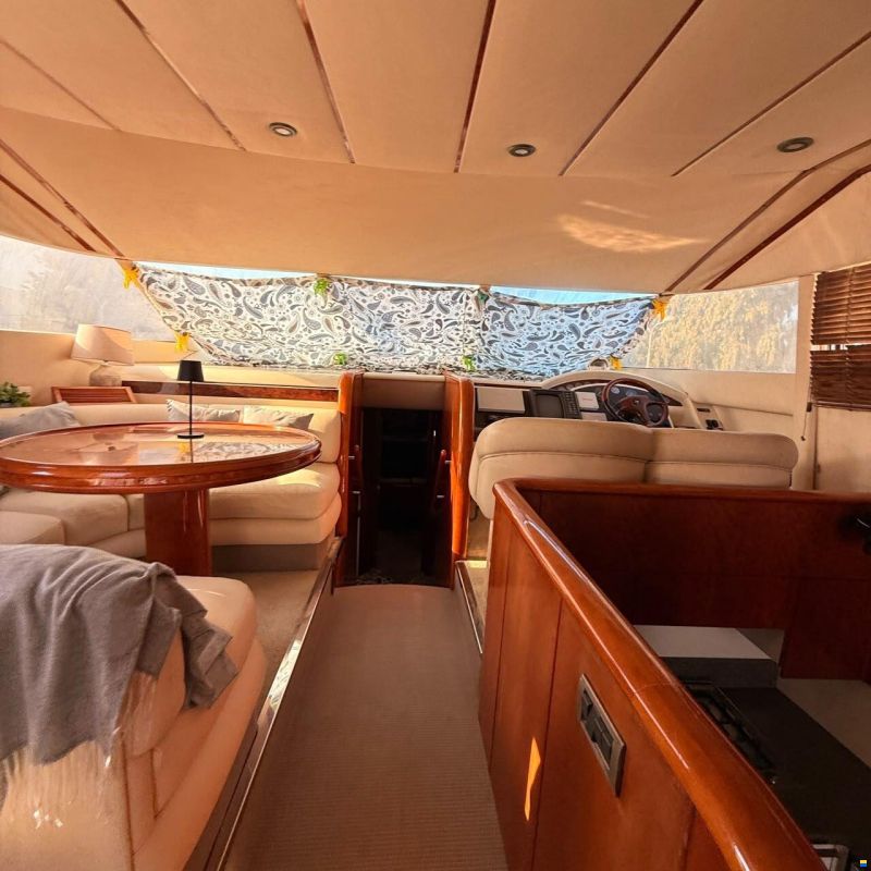 Fairline Squadron 55