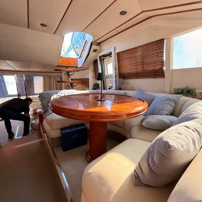 Fairline Squadron 55