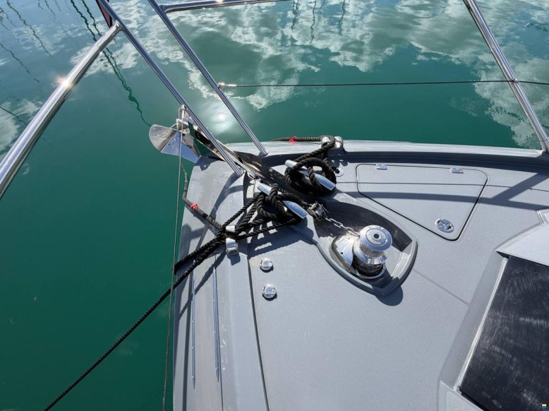 Sunseeker Predator 68