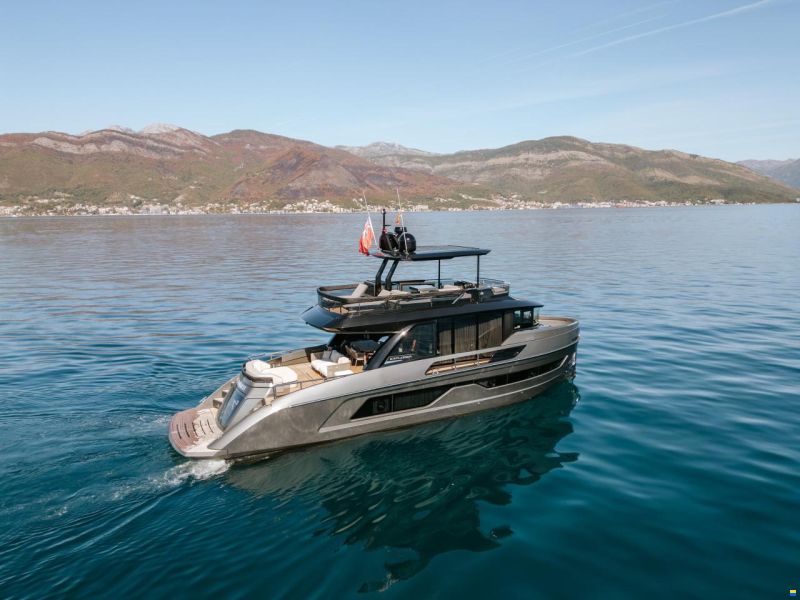 Explorer 62