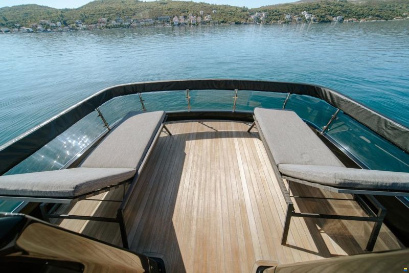 Explorer 62