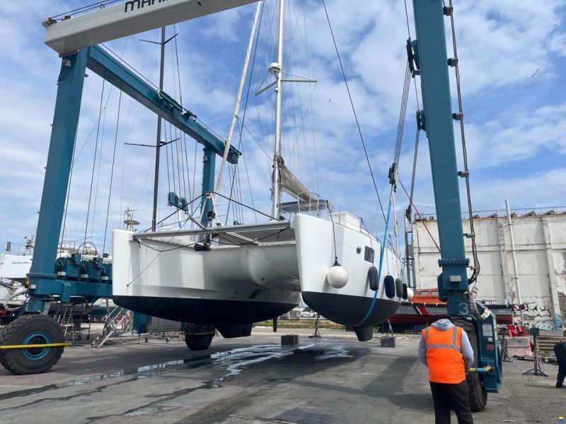 Lagoon 450 F