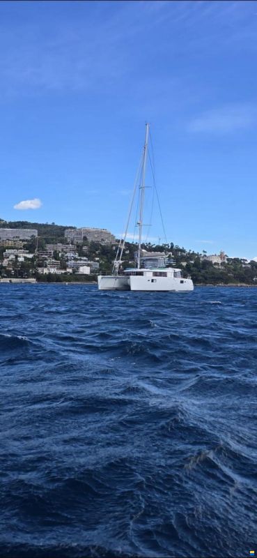Lagoon 450 F