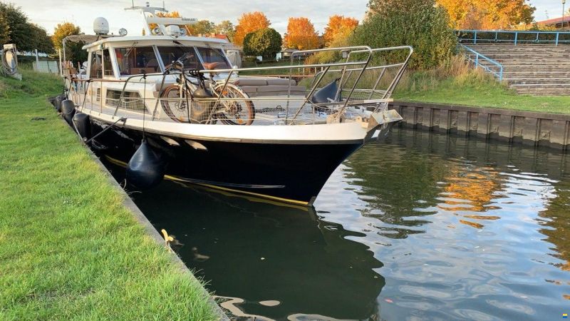 Bootswerft-Brauer-Bützfleth 48 Pilothouse