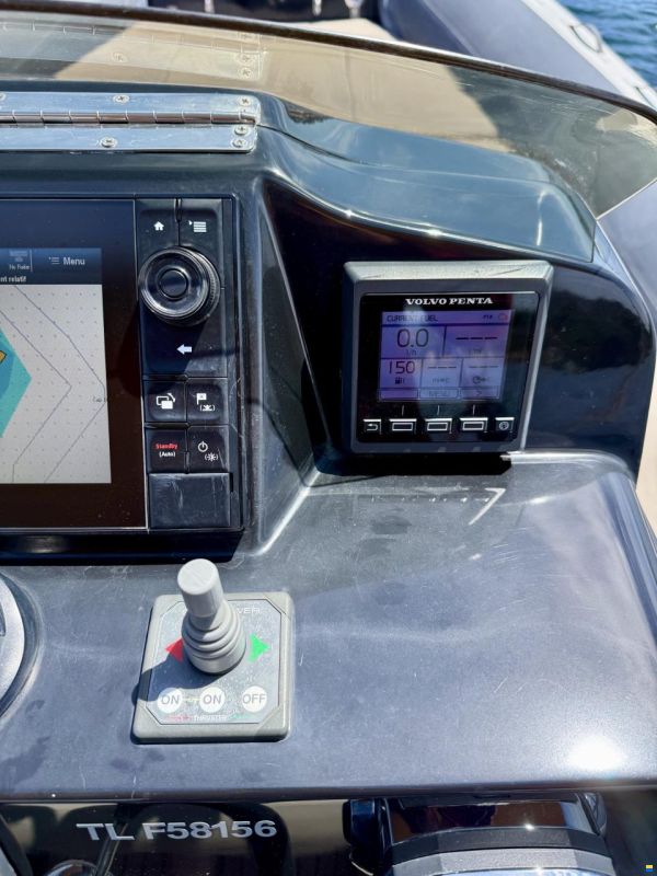 Master Yacht 855 EFB