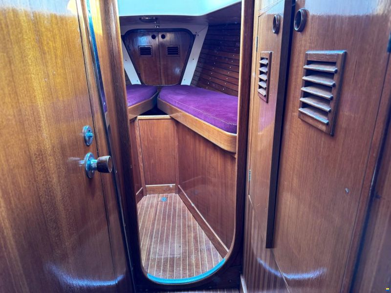 Nautors Swan 37