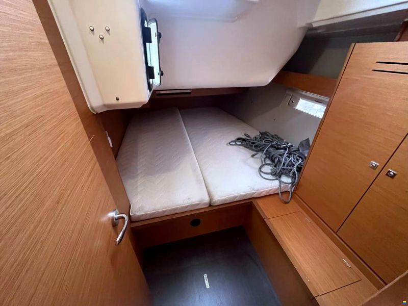 Dufour 430