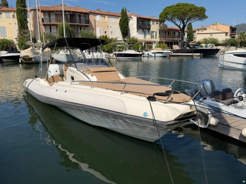 Nuova Jolly Prince 28 Sport Cabin
