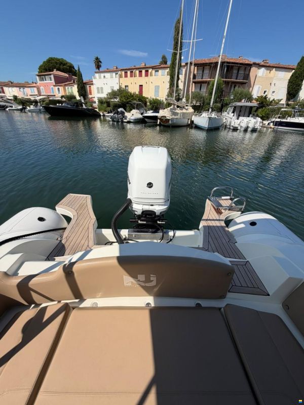 Nuova Jolly Prince 28 Sport Cabin