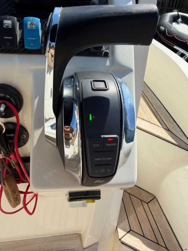 Nuova Jolly Prince 28 Sport Cabin