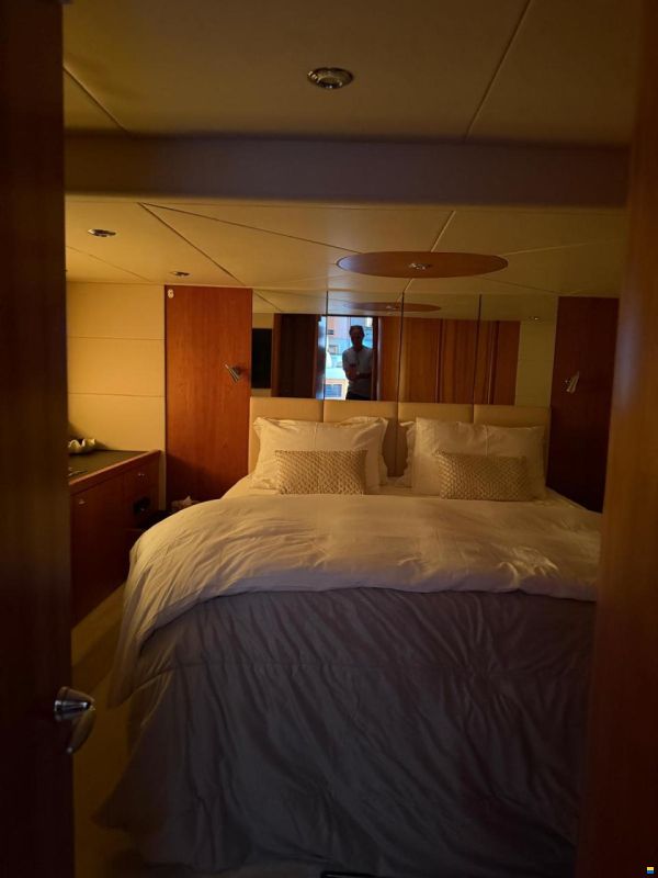 Sunseeker Predator 62