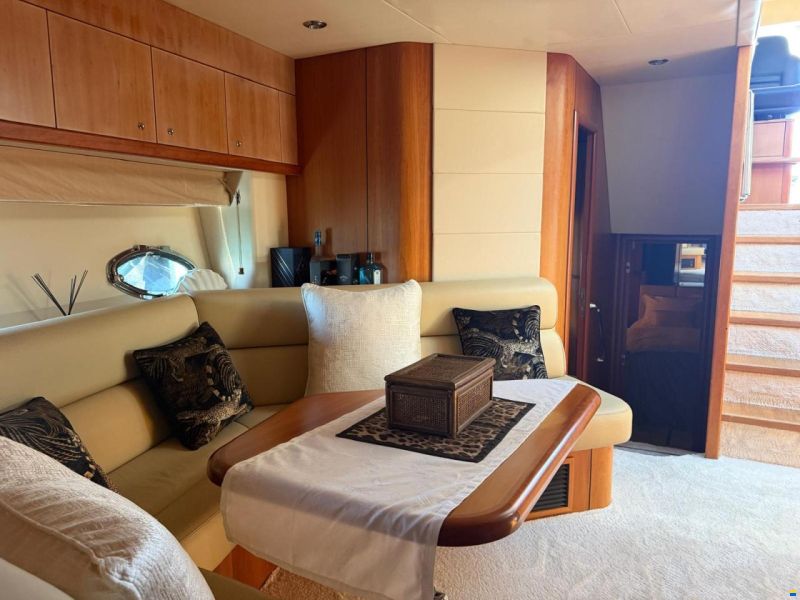 Sunseeker Predator 62