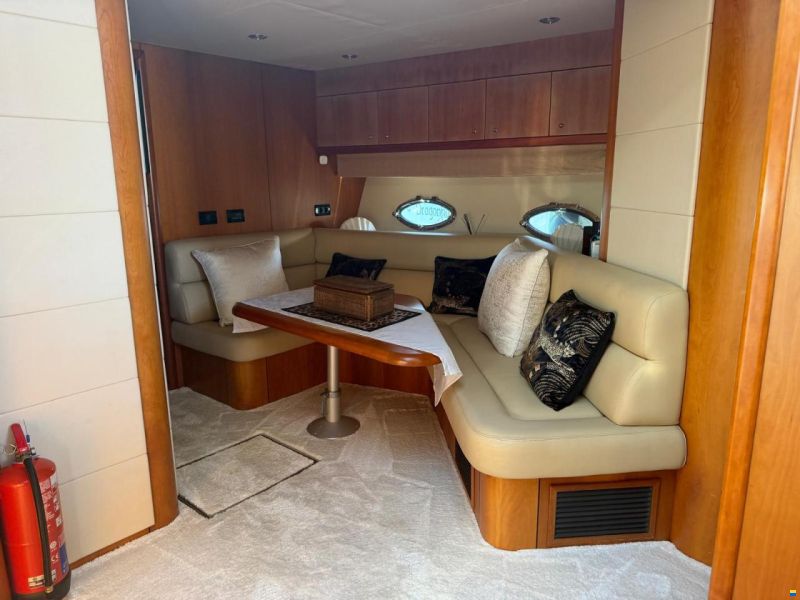 Sunseeker Predator 62