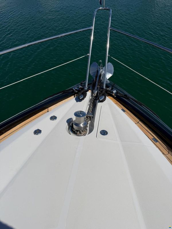 Sunseeker Predator 62