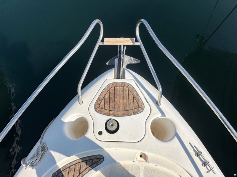 Rio 750 Day Cruiser