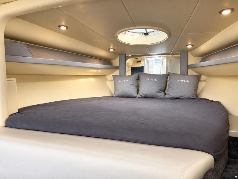 Sunseeker Superhawk 43