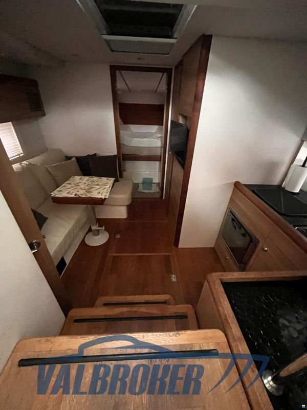 Sealine SC 35