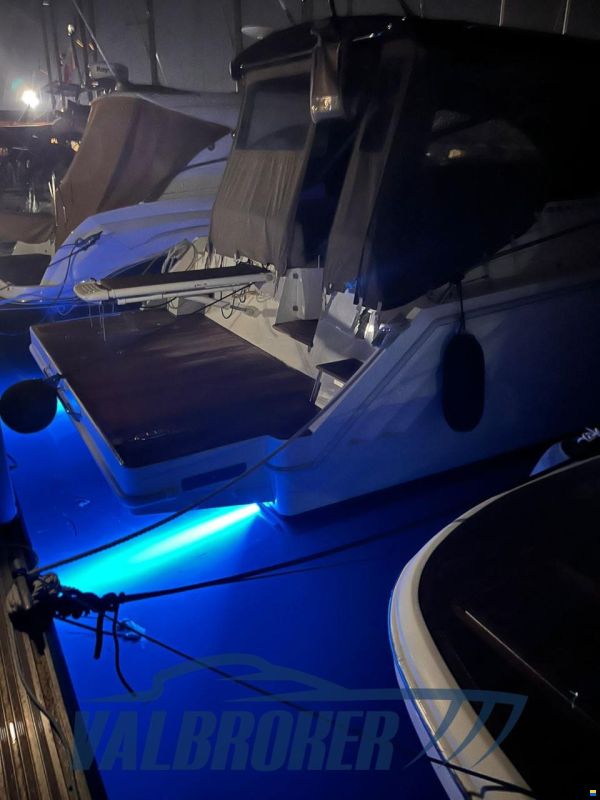 Sealine SC 35