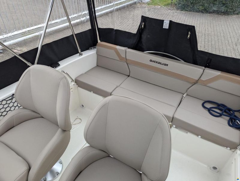 Quicksilver Activ 505 Cabin