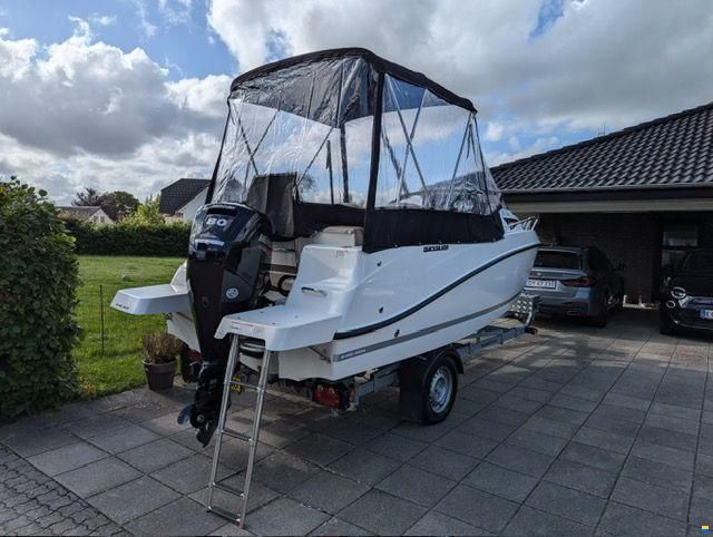 Quicksilver Activ 505 Cabin
