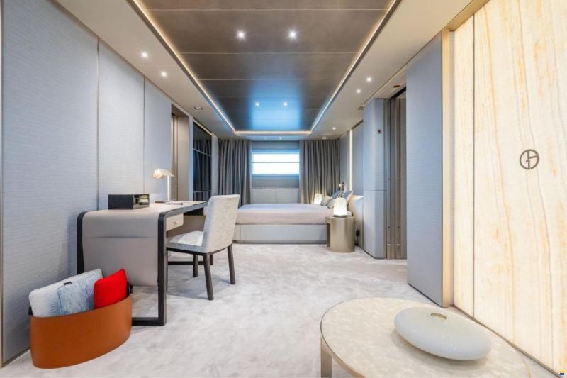 Admiral Yachts S-Force 55
