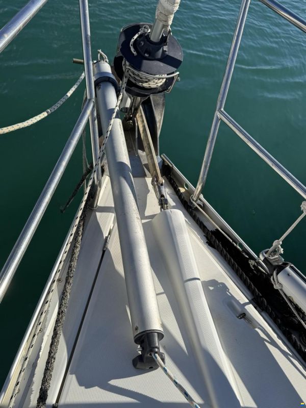 Beneteau Oceanis 373