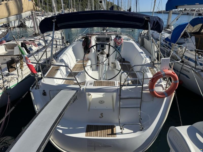 Beneteau Oceanis 373