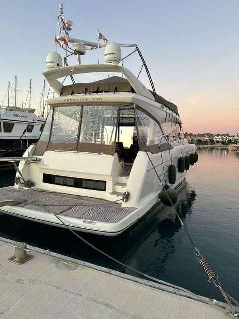Prestige 550