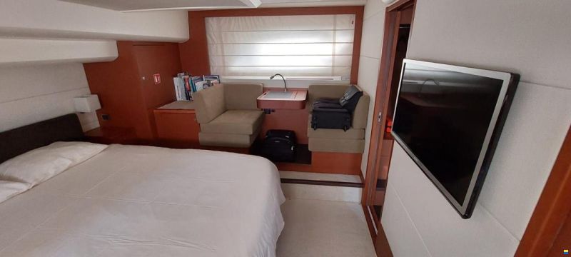 Prestige 550