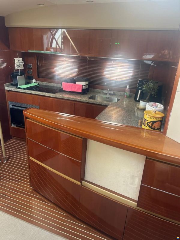 Princess V53