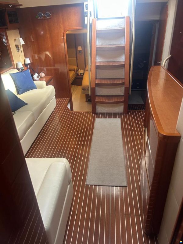 Princess V53