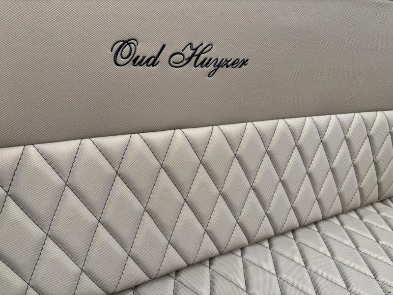 Oud Huijzer 650 Tender