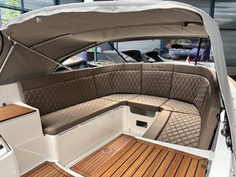 Oud Huijzer 650 Tender