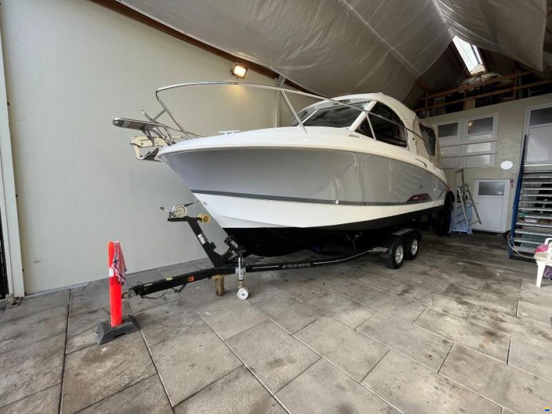 Beneteau Antares 8 Seamotion