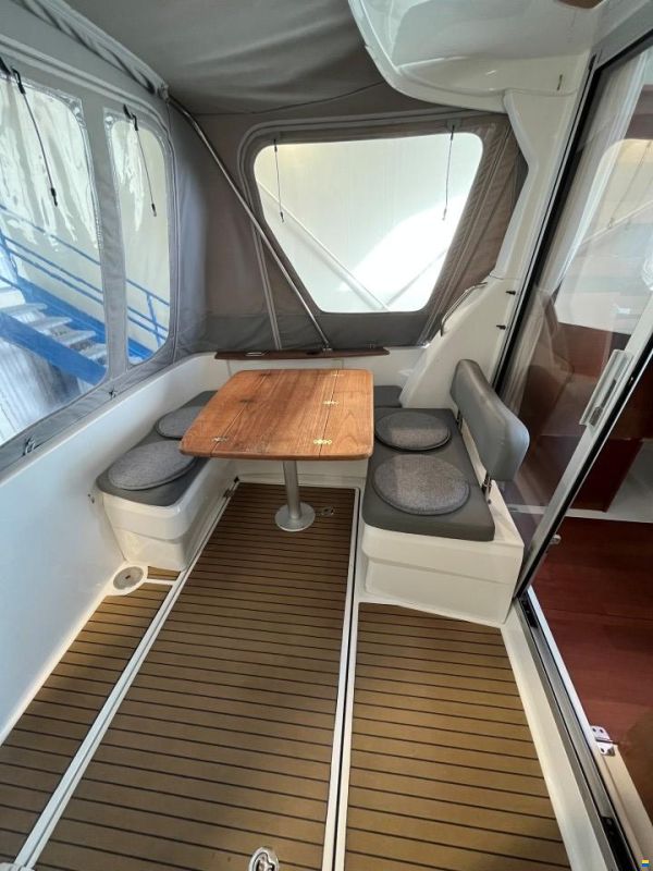 Beneteau Antares 8 Seamotion