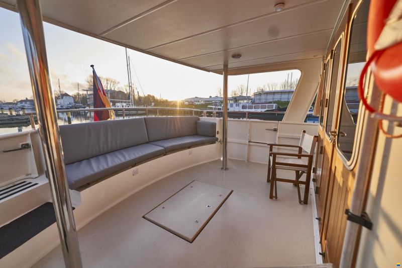 Alm Almtrawler 1600AD