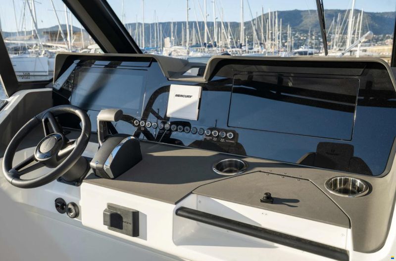 Wellcraft 28 T-Top