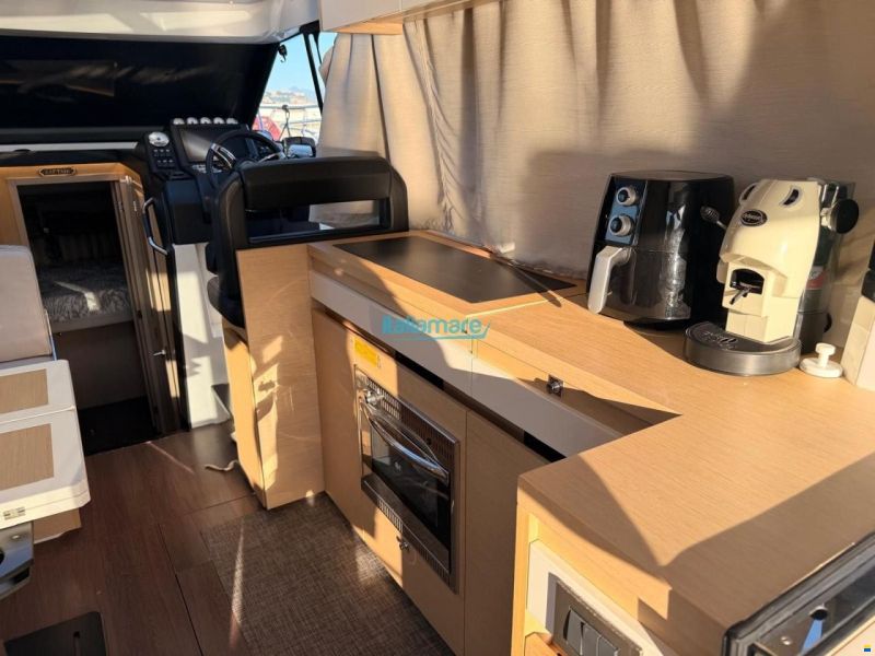 Jeanneau NC 37