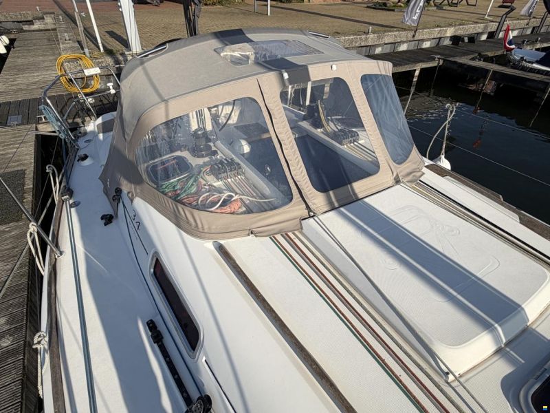 Dufour 34 Performance
