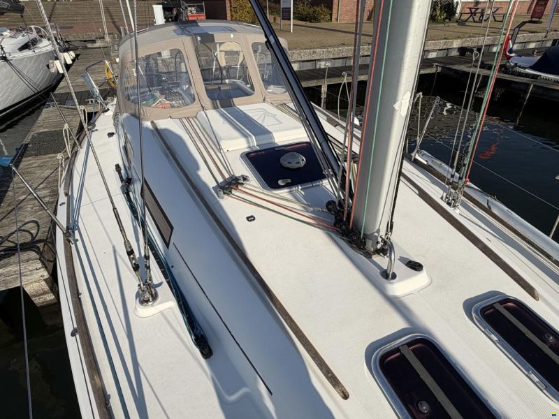 Dufour 34 Performance