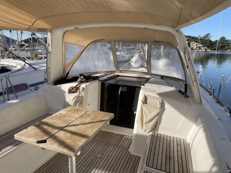 Beneteau Oceanis 38 Cruiser