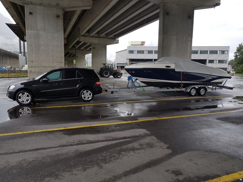 Rinker Captiva 246cc