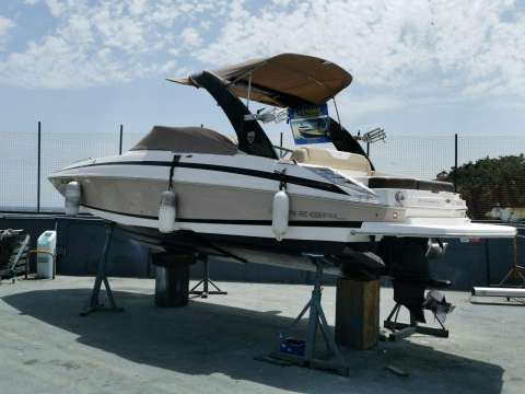 REGAL　27 Regal 27 Boten te koop