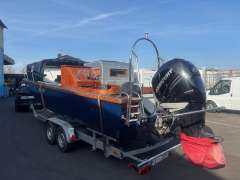 Boston Whaler Outrage 25