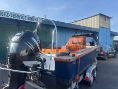 Boston Whaler Outrage 25