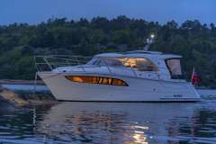 Marex 310 Sun Cruiser Hardtop