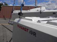 Fareast 19R Barca da regata