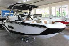 Malibu 21 LX Wakeboard/wakesurf