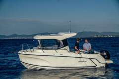 Quicksilver 625 Pilothouse + Mercury F100 Barca da pesca