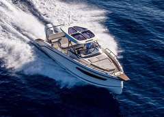 Navan  S30 Sport Boat
